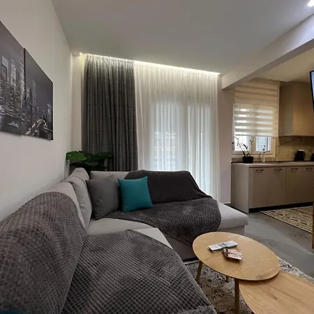 Ellywood Apartman Szaloniki