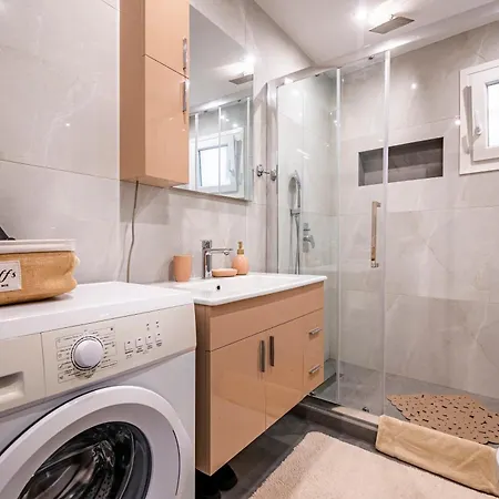 Ellywood Apartman Szaloniki