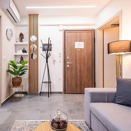 Ellywood Apartment Thessaloniki