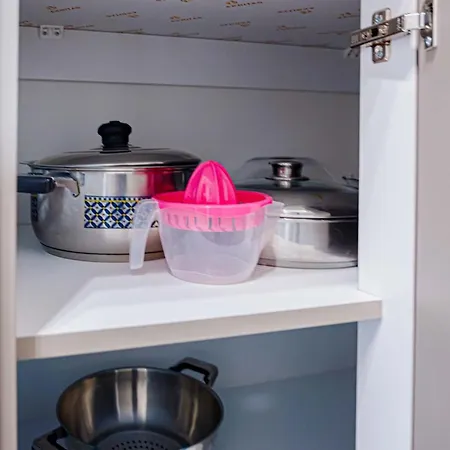 Ellywood * 테살로니키